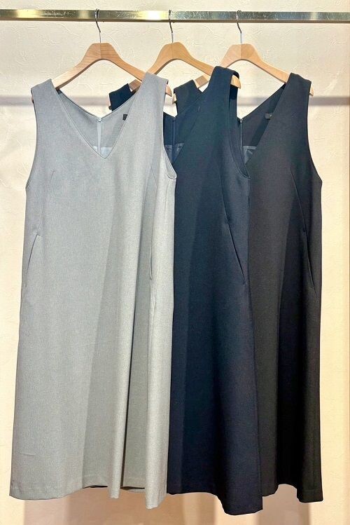 Aラインマンパー×ストライプブラウス×ジャンスカ