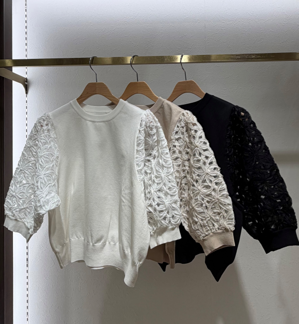 ＊袖コード刺繍レースニットPO＊