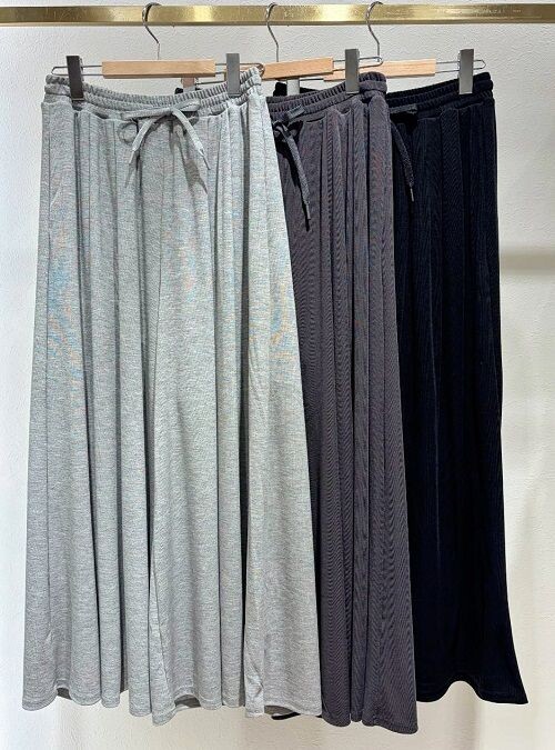 メッシュアンサンブル×ジャージースカンツ