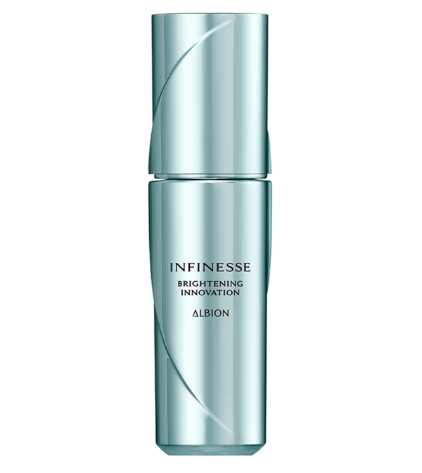 ★あらゆるシミを徹底的に解消する‼　　大人気❣の美白美容液　★