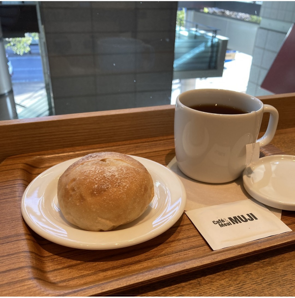 【Cafe'&Meal MUJI 青葉台東急スクエア】おいしいパン「丸パン」