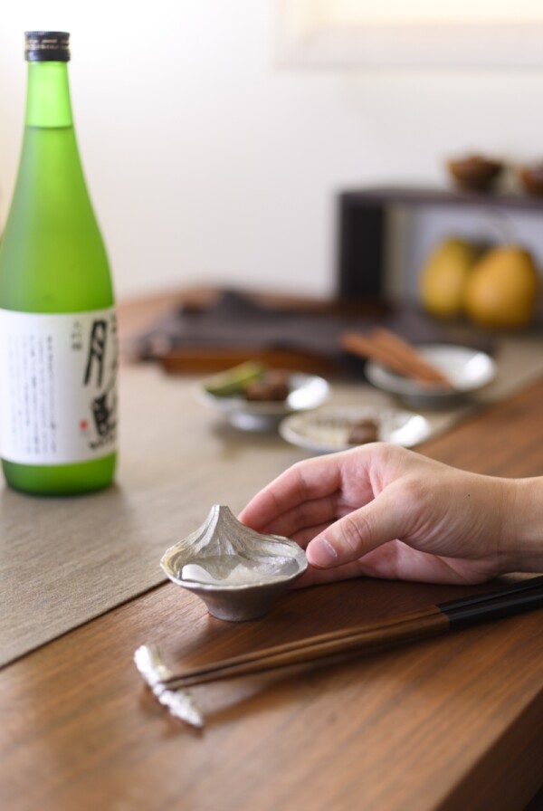 ギフトにも！錫製の酒器