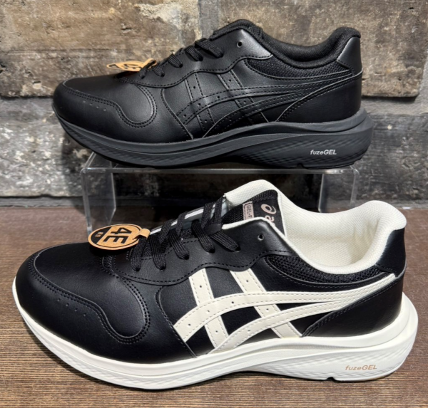 ASICSのウォーキングシューズのご紹介！