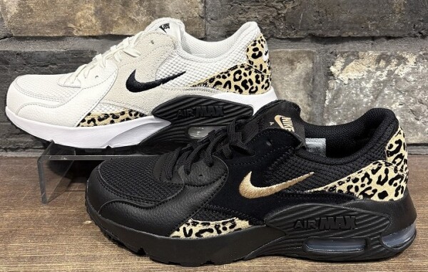 NIKE ヒョウ柄シューズ☆