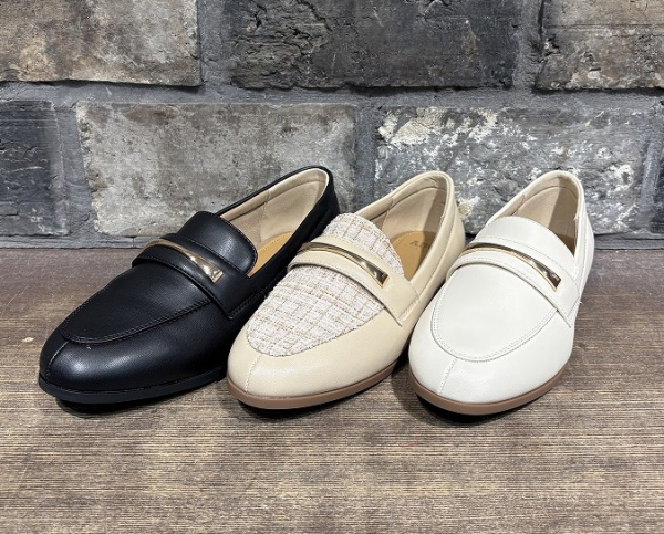 レディース ローファーのご紹介