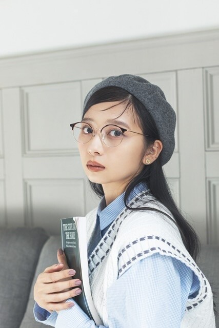 美容系動画クリエイター ななこコラボレーション　わたしの"かわいい"をメイクするメガネ「Zoff｜nanako」 