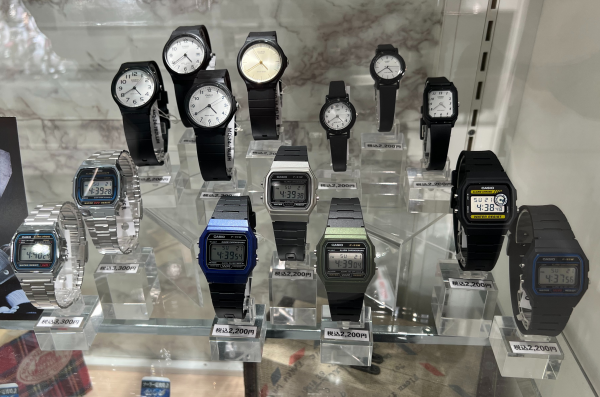 とってもお買い求めやすい商品入荷しました⌚