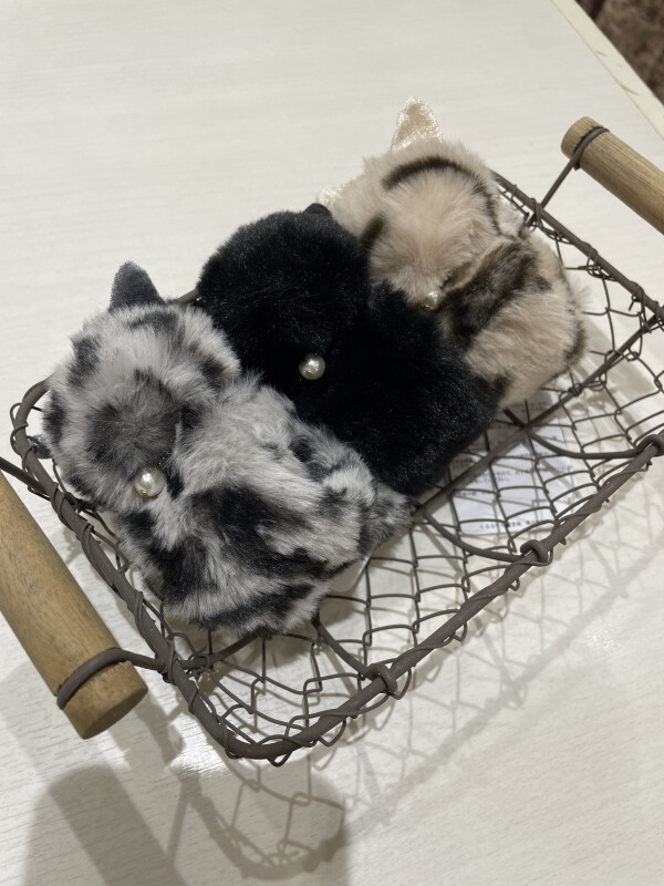 猫好きさん必見！🐾 機能派バックチャーム
