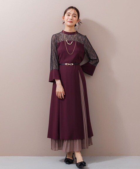 寒い時期にもおすすめのドレス✨