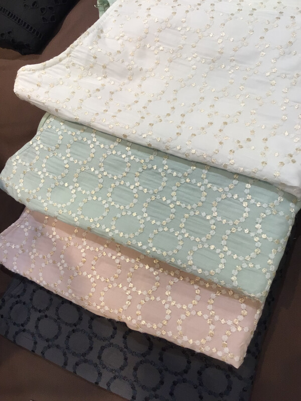 素敵なカットソーが続々入荷！