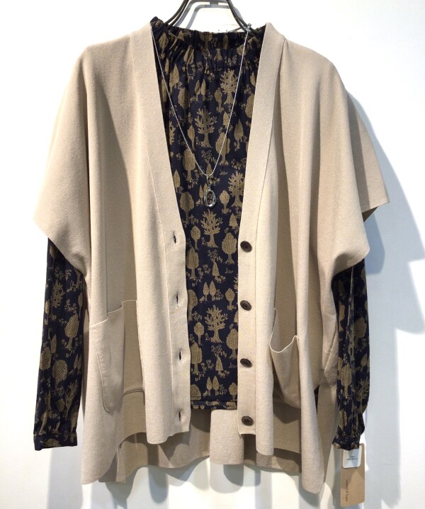 秋色ブラウス🍂入荷！