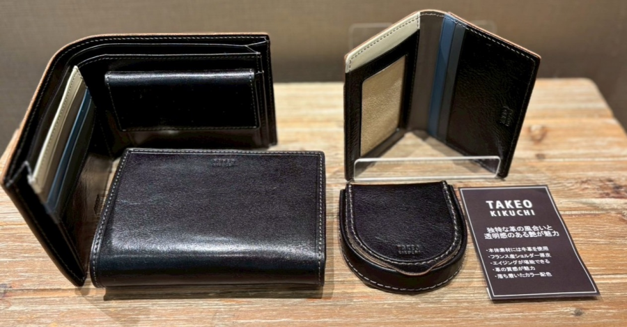 TAKEO KIKUCHI 革小物