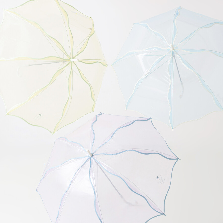 ＼雨の日のお出かけも自分らしく楽しもう☔／ビニール傘🩵